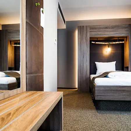 Riku Hotel 3*