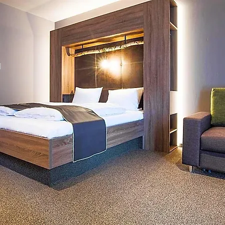 Hotel Riku 3*