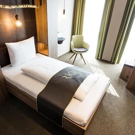 Hotel Riku 3*